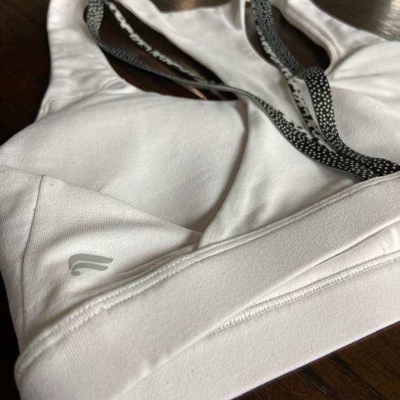 Fabletics Sports Bra - Picture 3 of 5